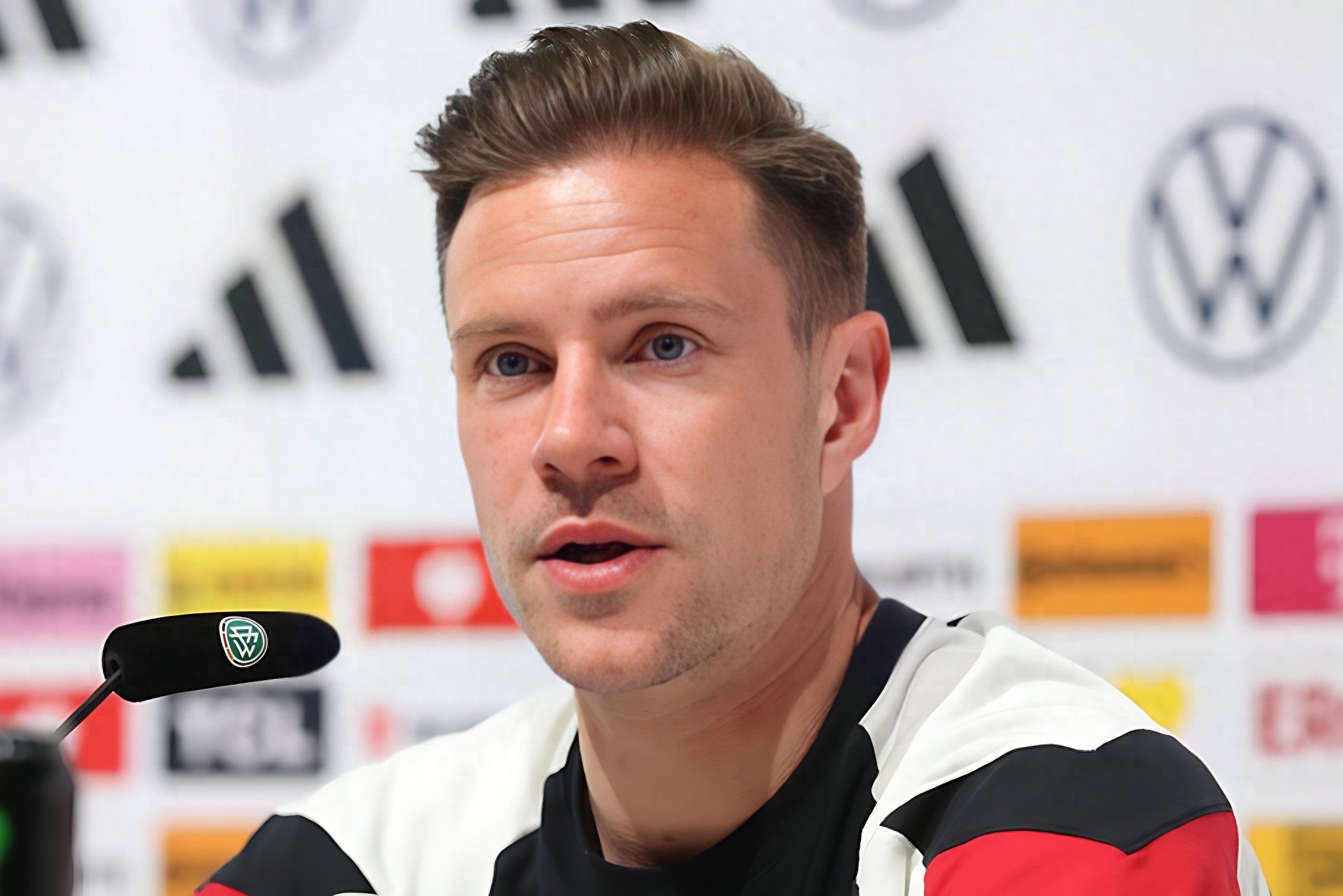 包含秘鲁完胜巴萨,特尔施特根打破历史纪录的词条 包含秘鲁完胜巴萨,特尔施特根打破历史纪录的词条