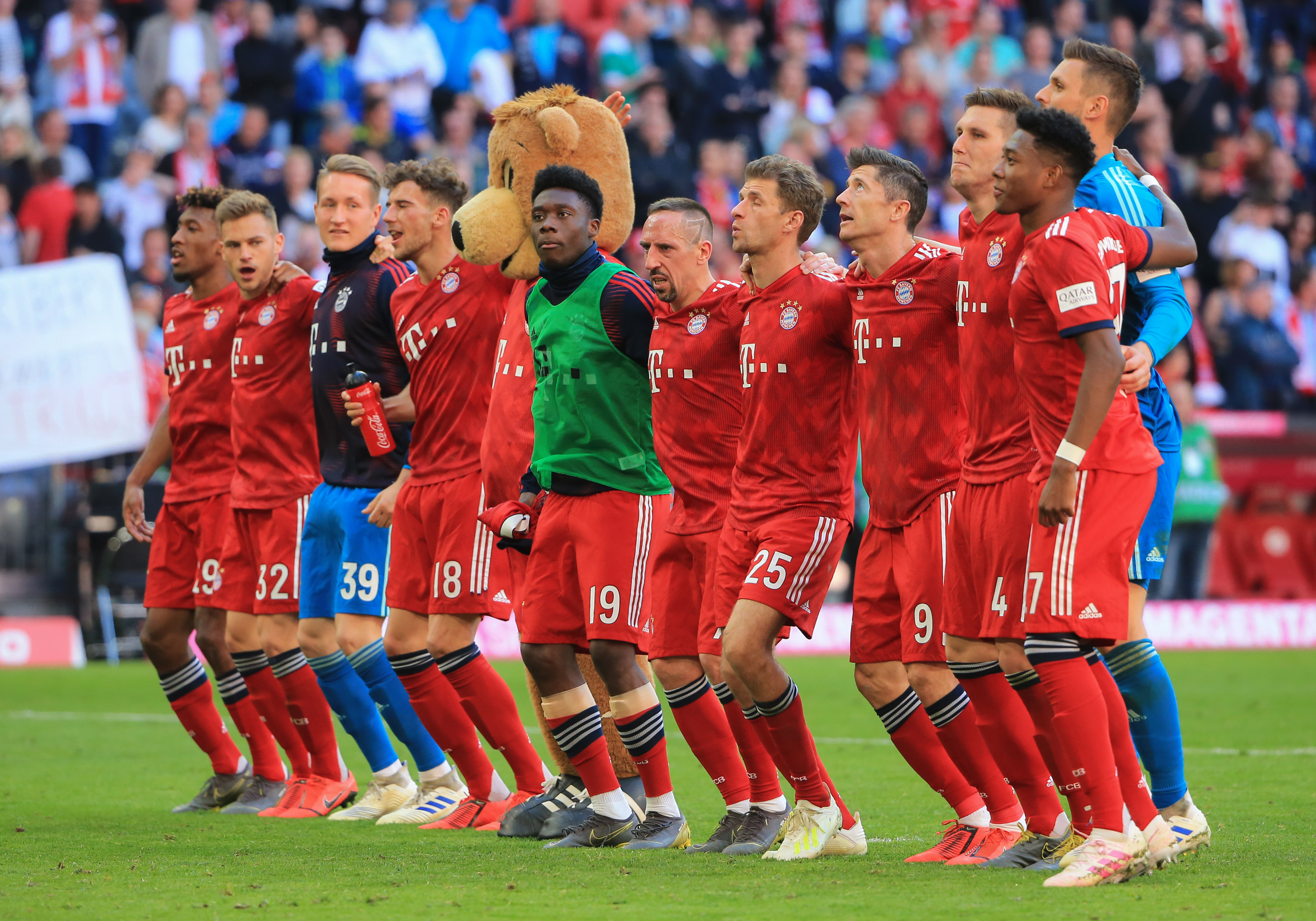 开云体育平台APP-关于勒沃库森碾压莱比锡红牛,佩德里关键制胜的信息