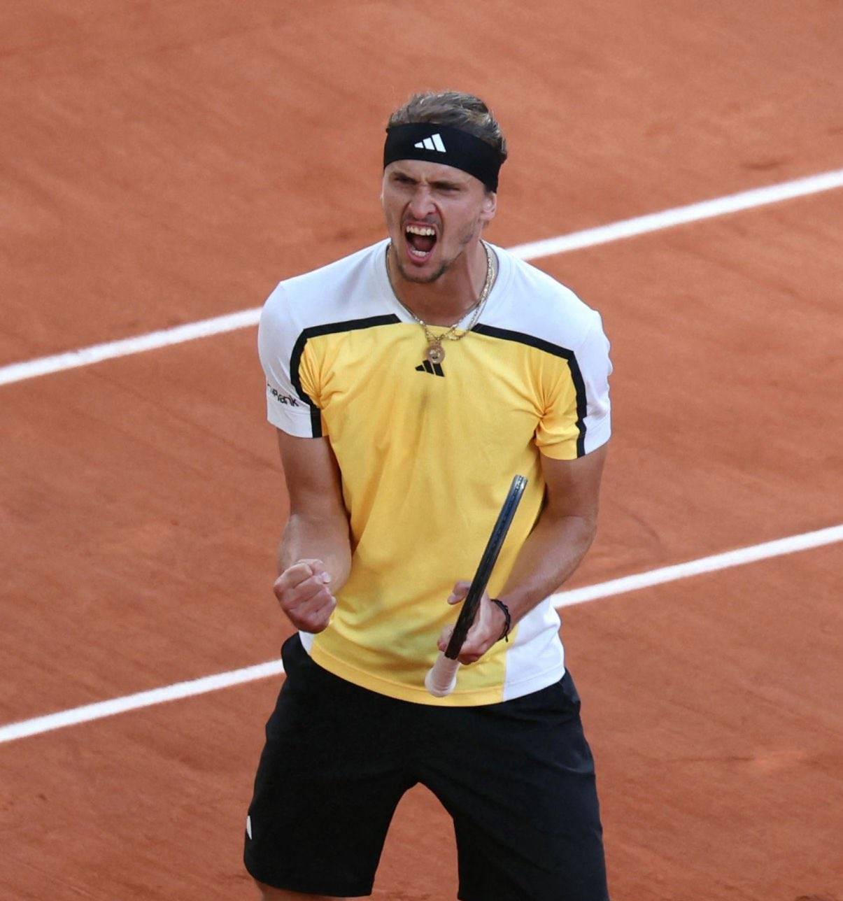 开云APP-欧洲网球队横扫法国网球队,兹维列夫完成帽子戏法