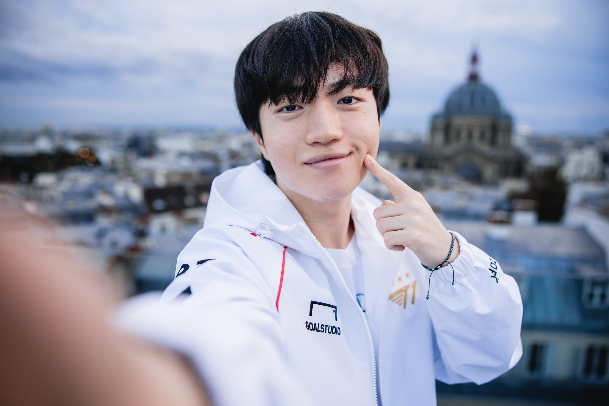 开云体育官方网站-TES横扫Rogue,Keria惊艳世界的简单介绍