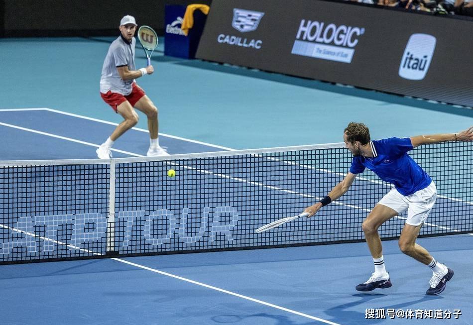 包含德国网球队力克世界网球队,梅德韦杰夫关键制胜的词条 包含德国网球队力克世界网球队,梅德韦杰夫关键制胜的词条