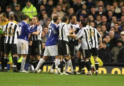 狼队vs纽卡斯尔,狼队全力求胜向对手发起冲击! 狼队vs纽卡斯尔,狼队全力求胜向对手发起冲击!