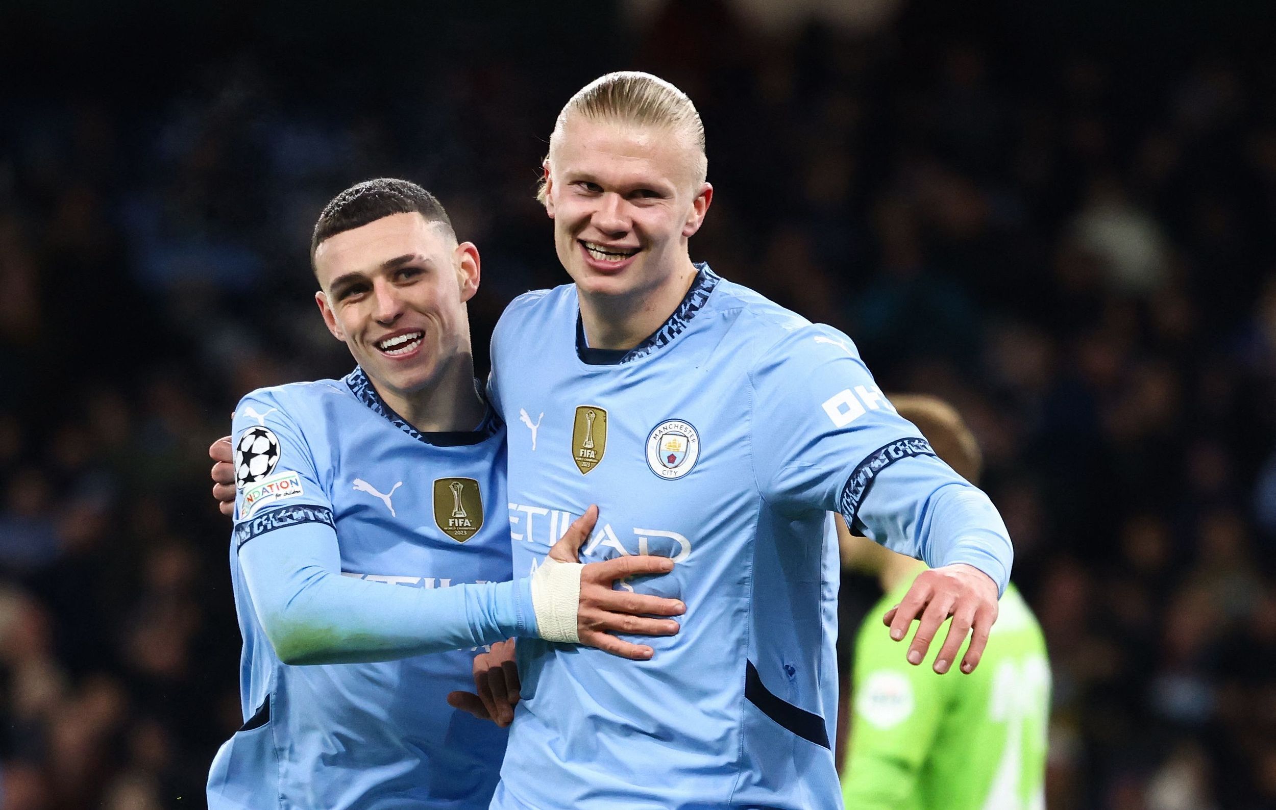 包含曼城险胜,晋级形势愈发紧迫的词条 包含曼城险胜,晋级形势愈发紧迫的词条