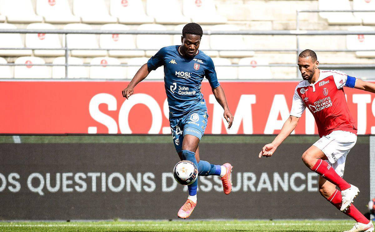 关于哈马联逼平对手,布莱顿主场防守稳固的信息 关于哈马联逼平对手,布莱顿主场防守稳固的信息