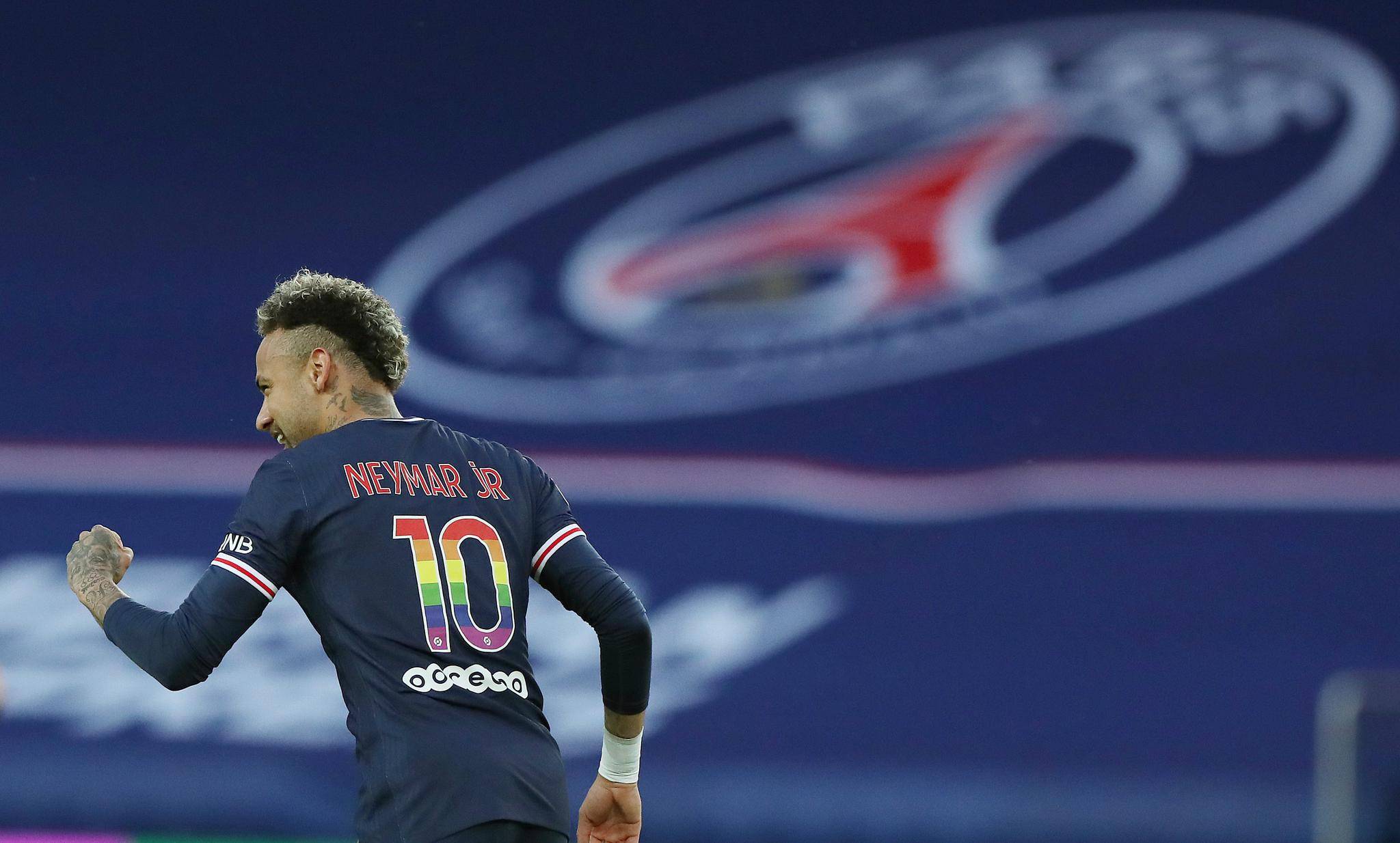 关于亚特兰大客场惊险逆转,士气飙升的信息 关于亚特兰大客场惊险逆转,士气飙升的信息