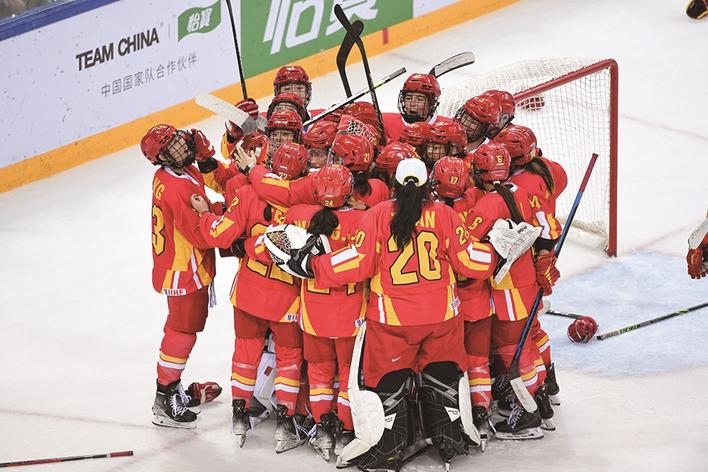 开云足球直播-包含世界冰球锦标赛:中国队夺冠飘扬的词条