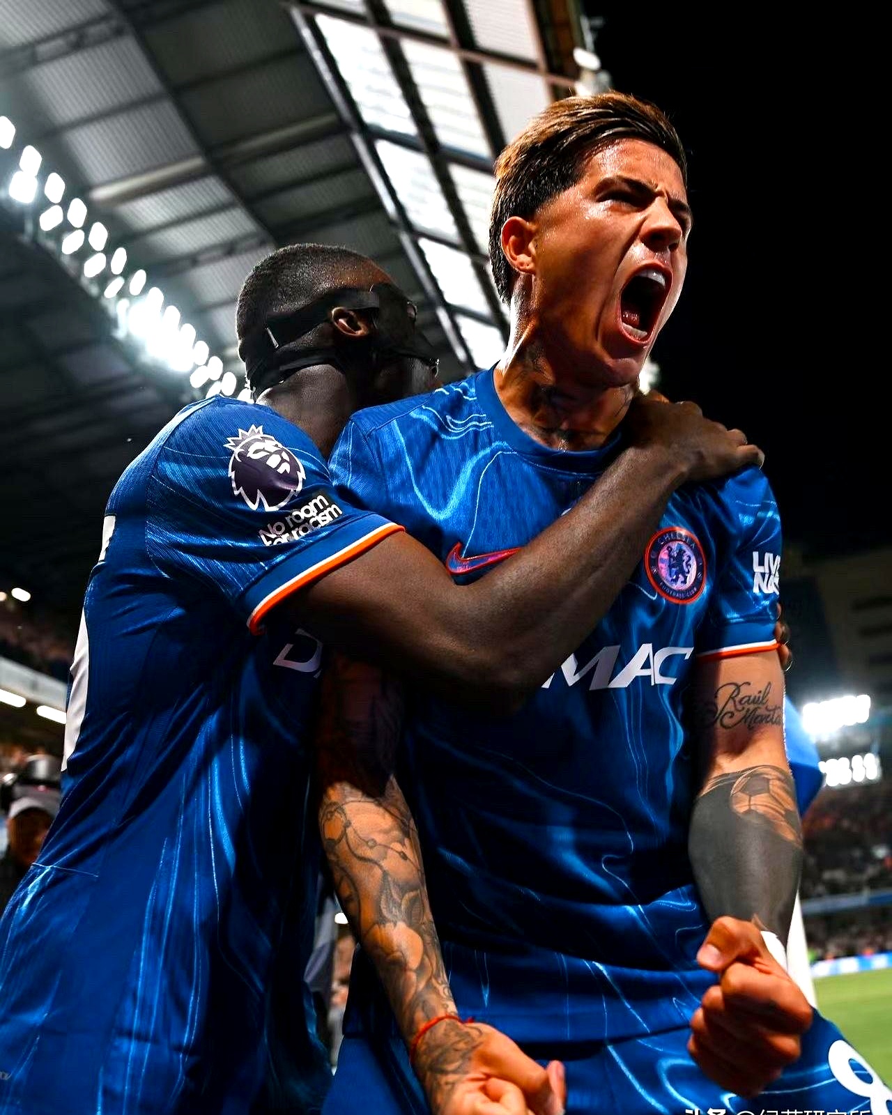 开云体育下载-关于足球世界的焦点在重要赛事中集中的信息