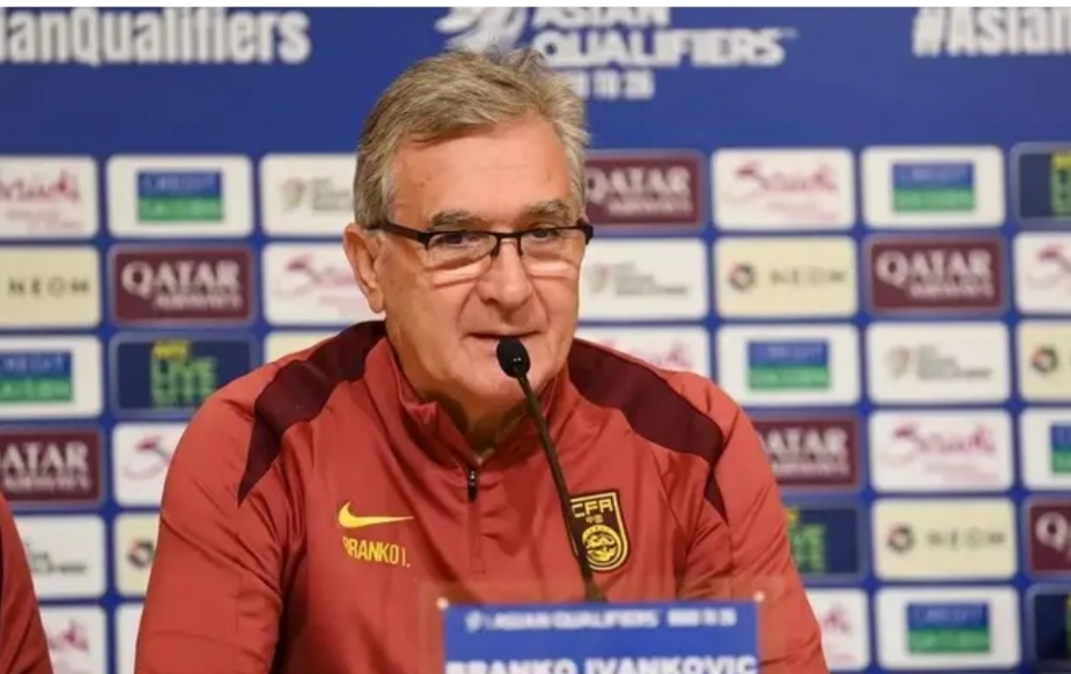 开云体育app-关于主力球员伤病困扰球队备战,主帅解决方案成谜的信息