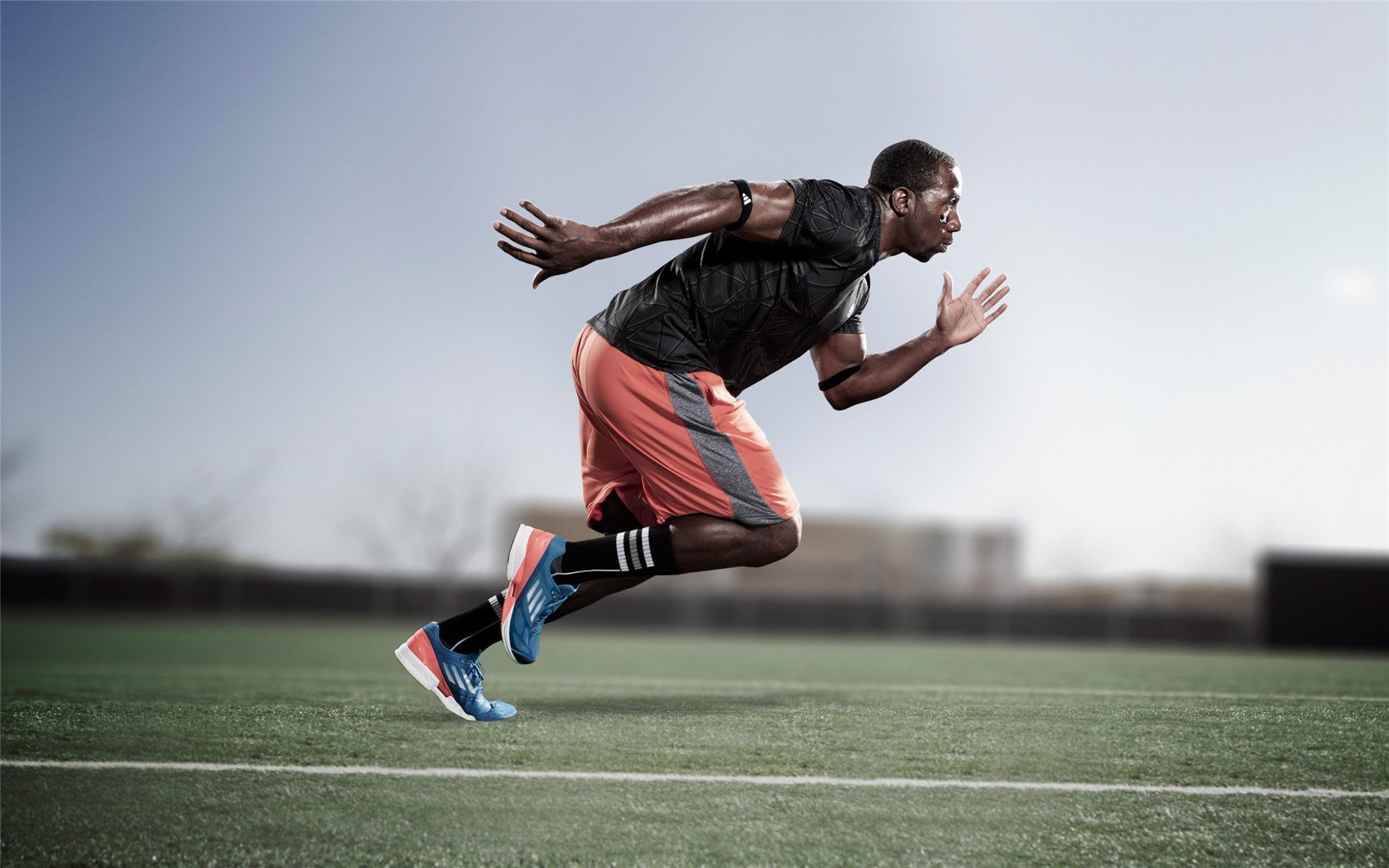 年度焦点之战,拉梅洛·鲍尔如何以一己之力主宰比赛走向